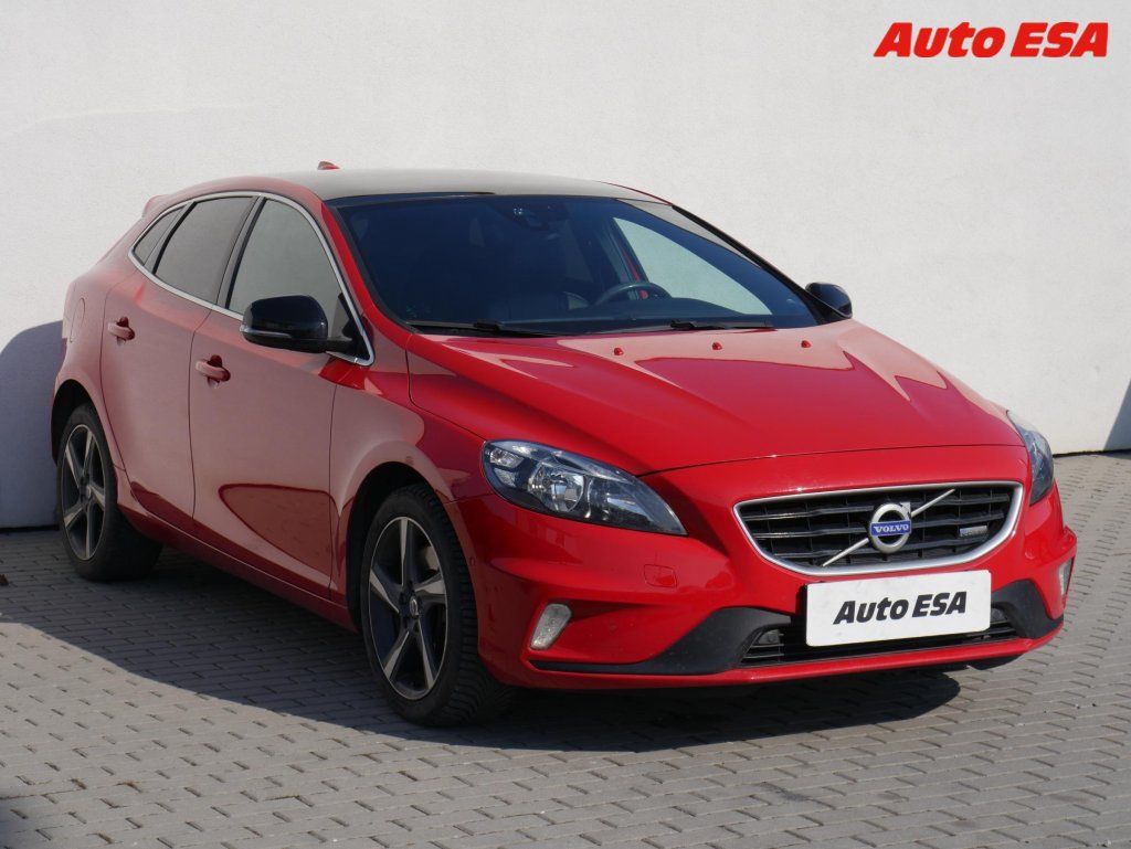 Volvo V40, 2.0 i,AT,navi