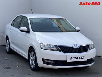 1.0 TSi,ČR,Ambition,navi