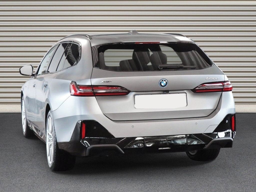 BMW Řada 5, 530 e xDrive*Kamera*Navi*Led* - fotka 2