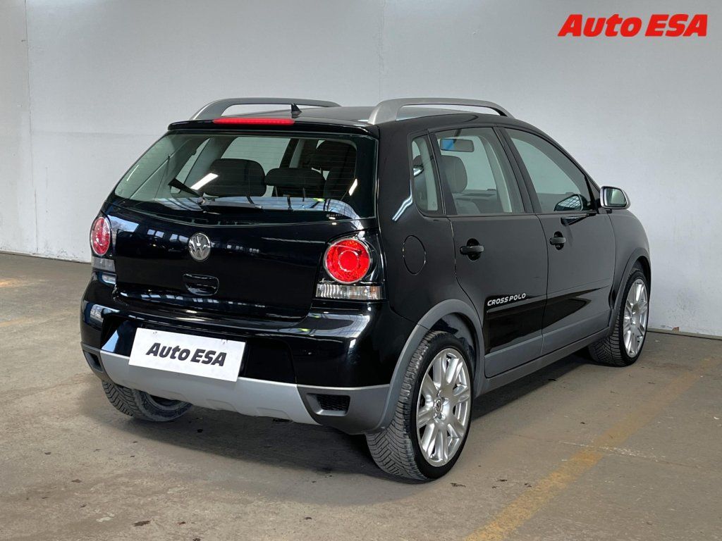 Volkswagen Polo, 1.6 16V,CROSS,AC - fotka 4