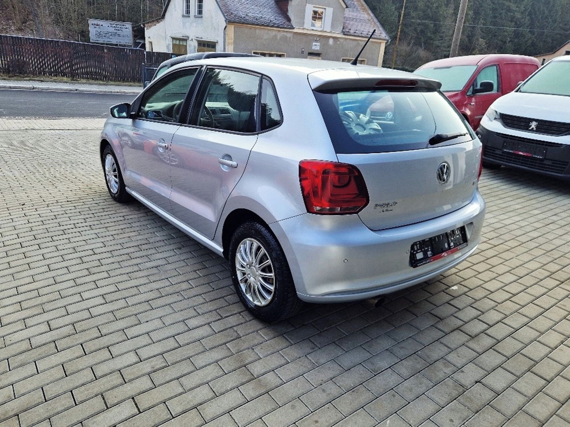 Volkswagen Polo, 1.4 (63 kW), 85 tis. km - fotka 3