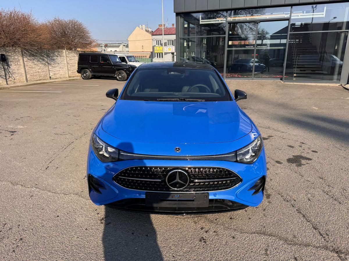 Mercedes-Benz CLA, 200 - fotka 2