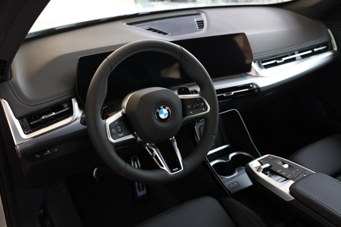 BMW X1, xDrive23i - fotka 2