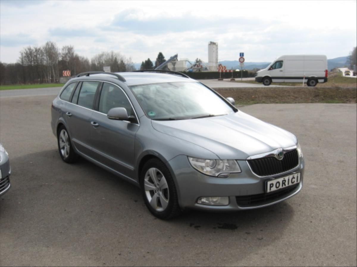 Škoda Superb, 2,0 DSG 125 kW - fotka 3
