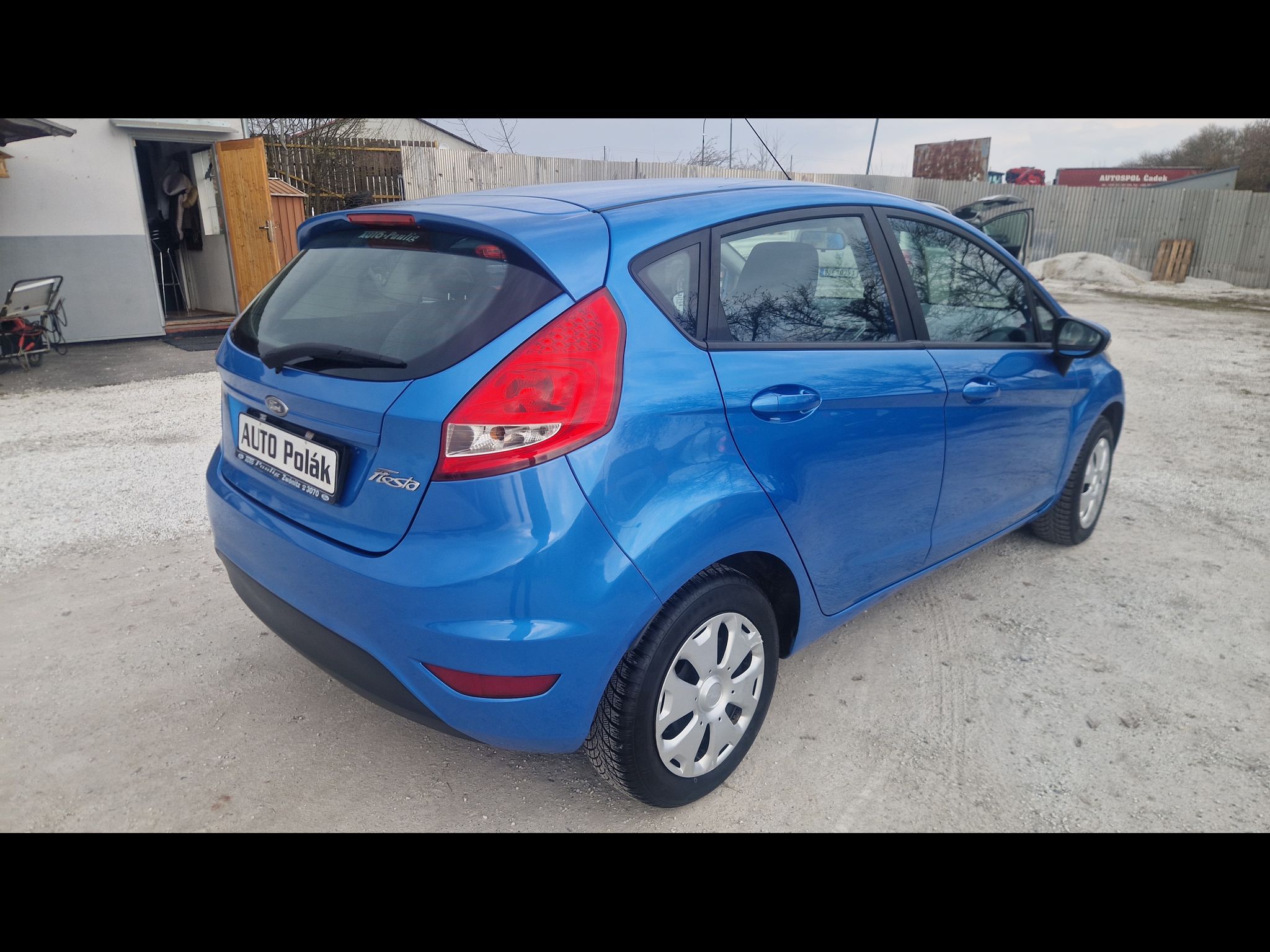 Ford Fiesta, 1,25 16 V - fotka 4