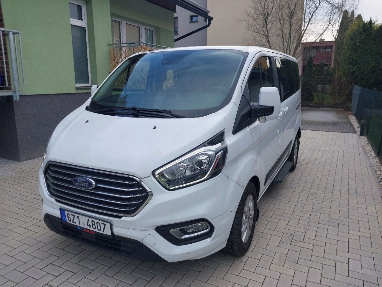 Ford Tourneo Custom, Tourneo Custom, první majitel