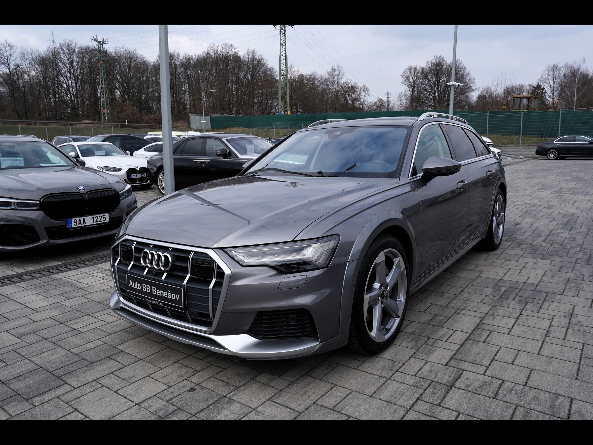 Audi A6 allroad, 55 TSFI QuattroČR/340PS/Matrix - fotka 2