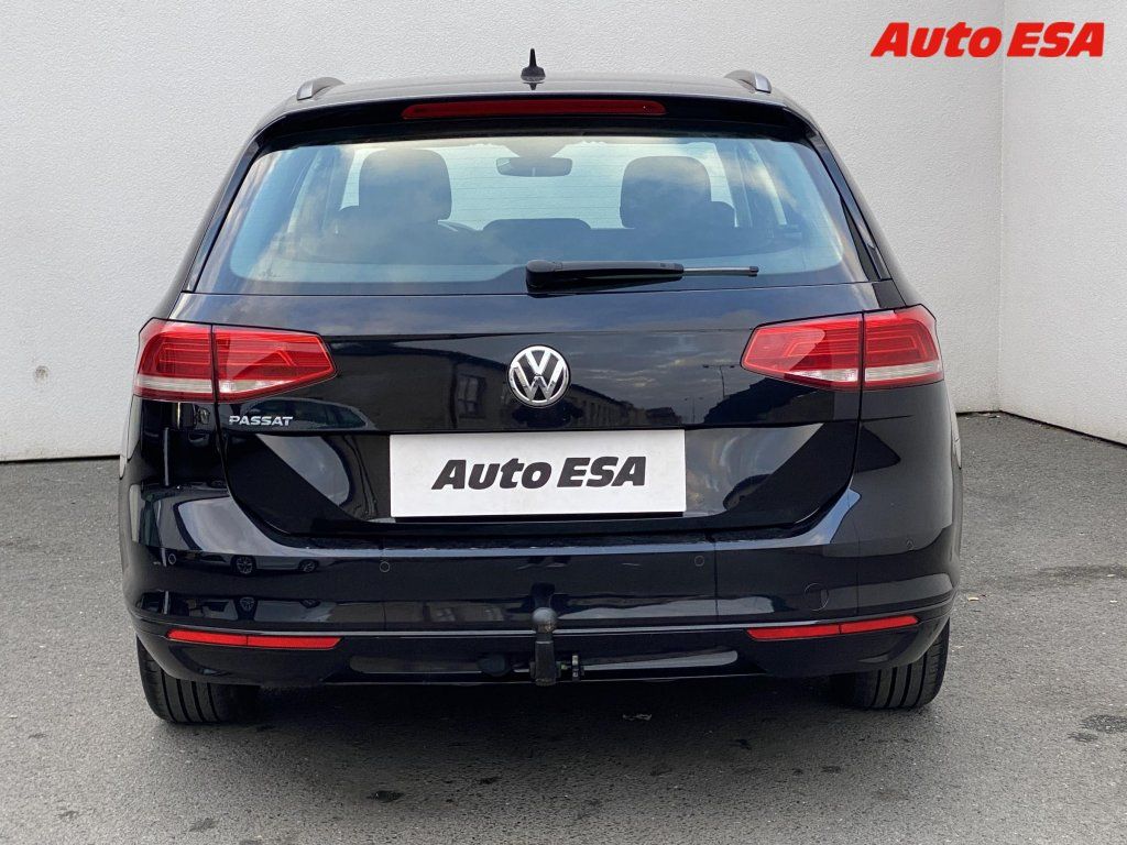 Volkswagen Passat, 2.0 TDi,Comfortline,DSG - fotka 5