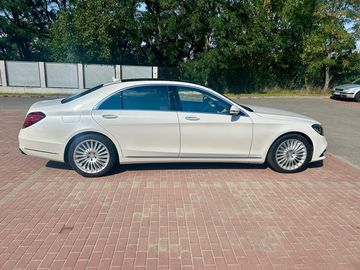 Mercedes S560L 4Matic