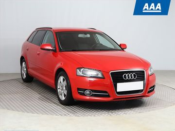 1.2 TFSI, Serv.kniha, Xenony