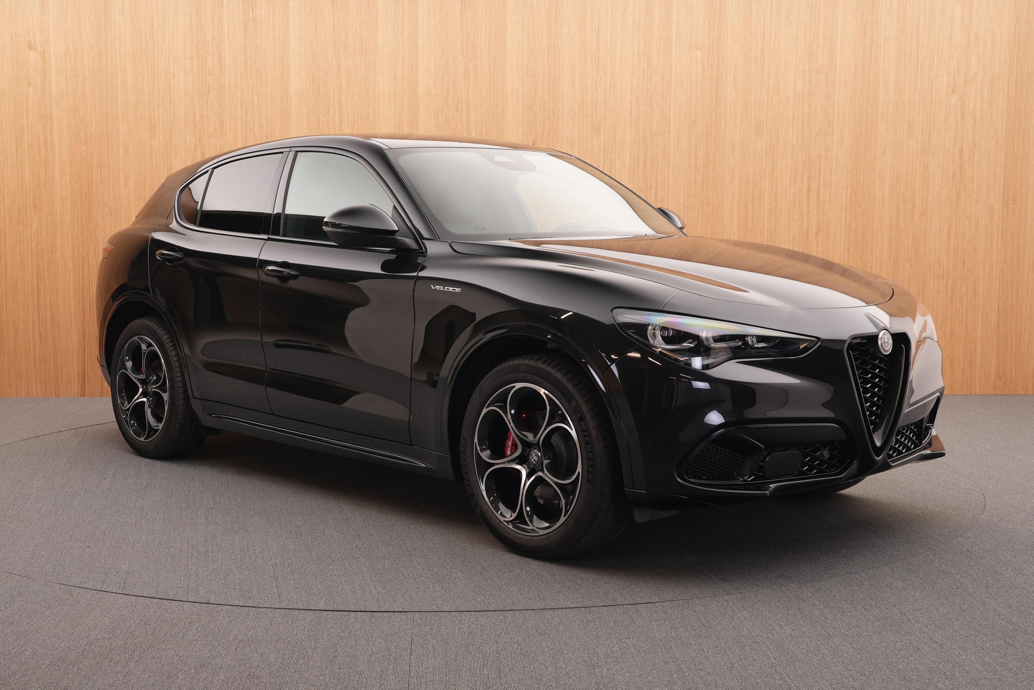 Alfa Romeo Stelvio, Veloce 2.2 JTDm Q4 AT8 - fotka 6