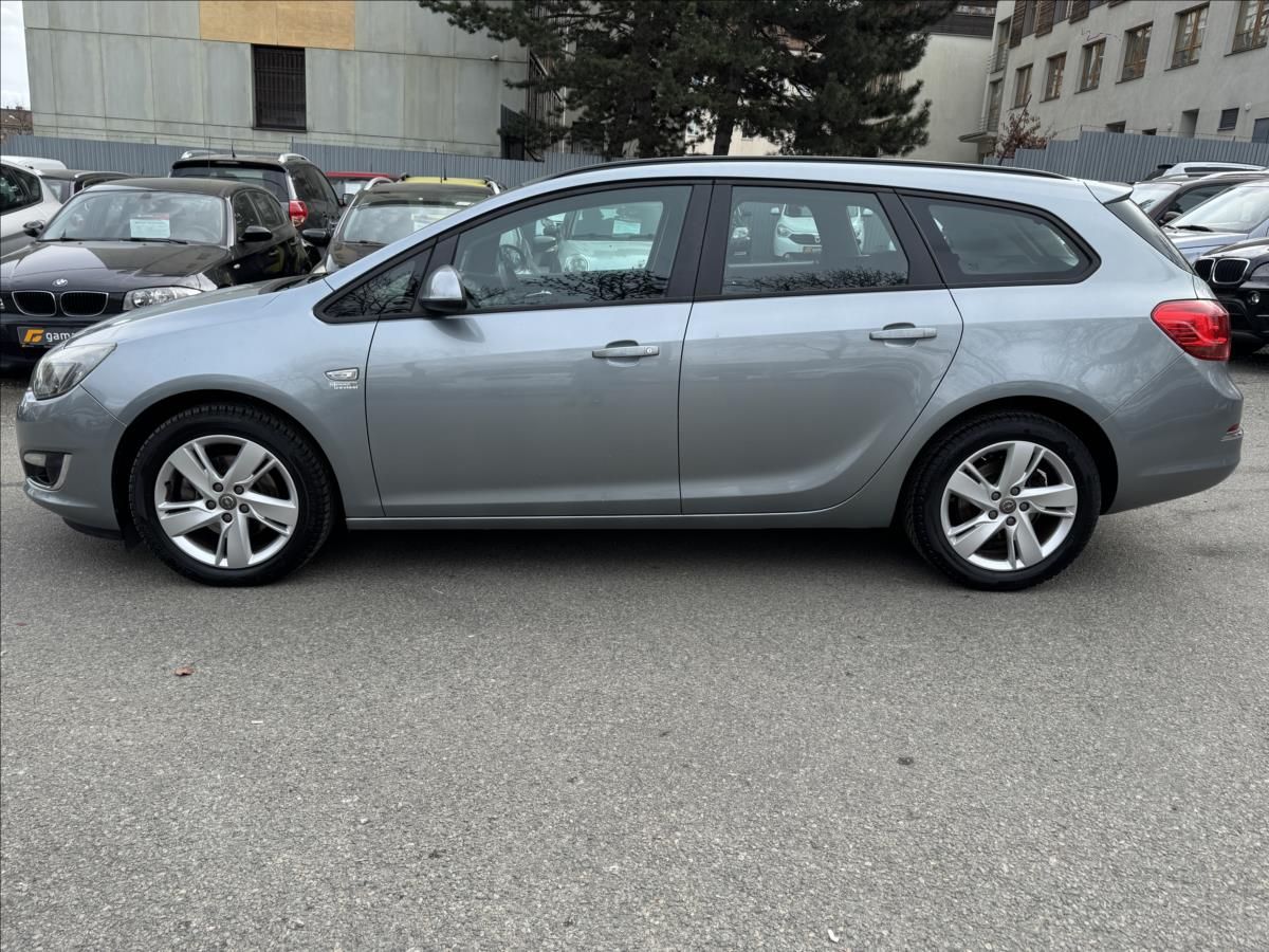 Opel Astra, 1,7 FACELIFT+NOVÉ PNEU. - fotka 5