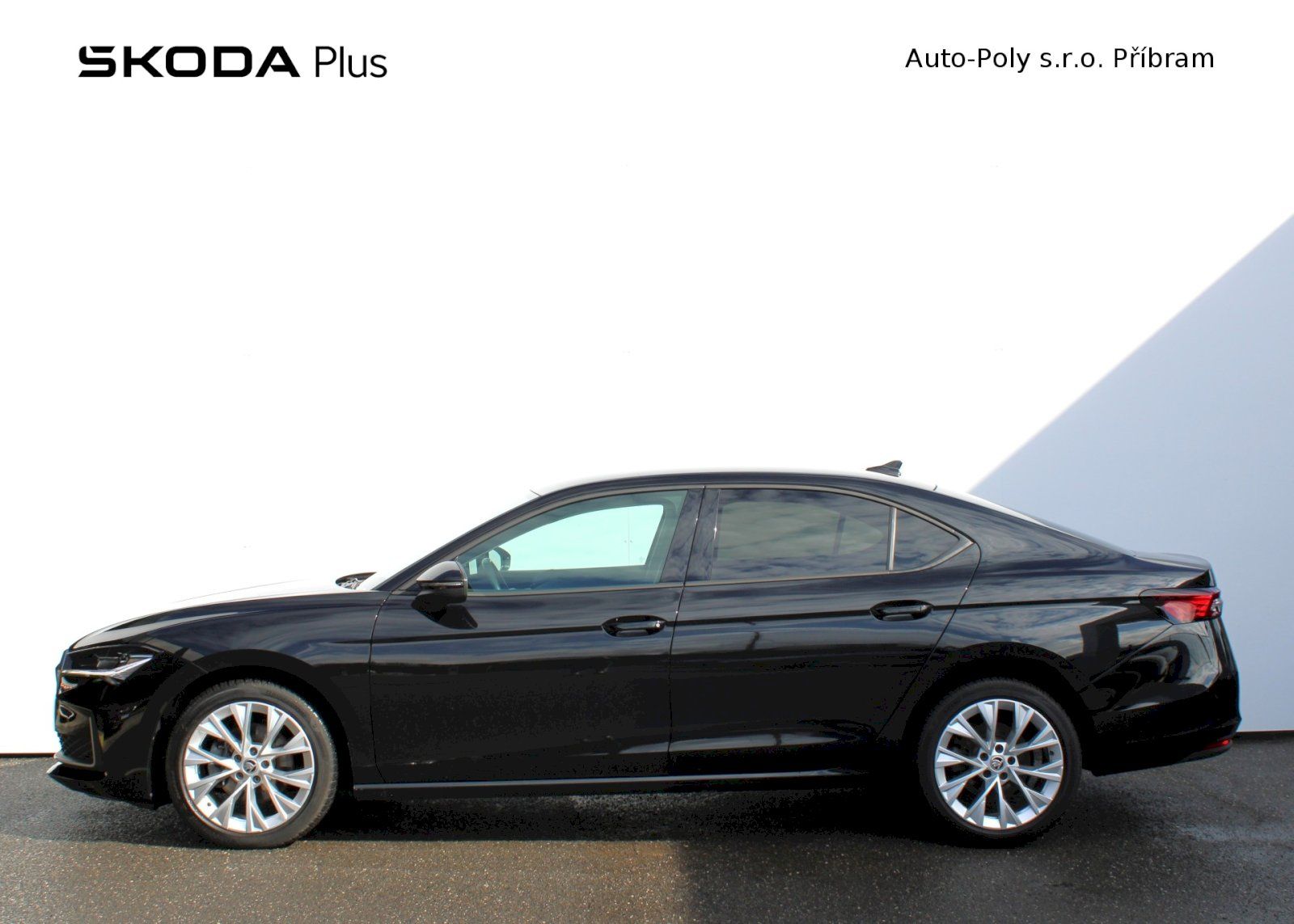 Škoda Superb, Selection 2.0TDI / 110kW 7°DSG - fotka 3