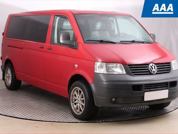 2.5 TDI, Kombi, 9 míst, LR