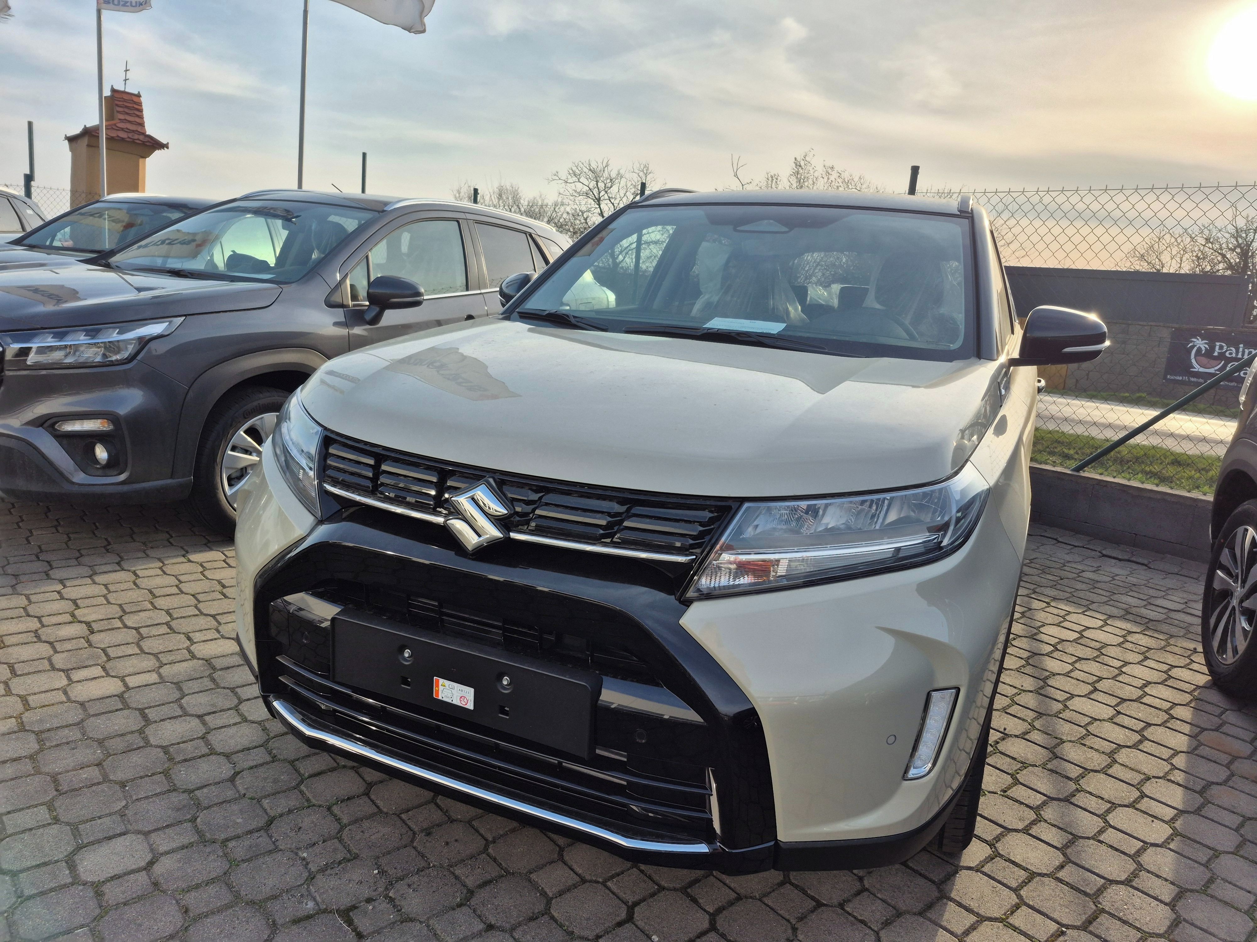 Suzuki Vitara, Elegance BlackEdition + KOLA - fotka 2
