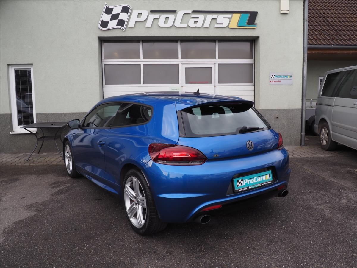 Volkswagen Scirocco, 2,0 TSI R BSR - fotka 4