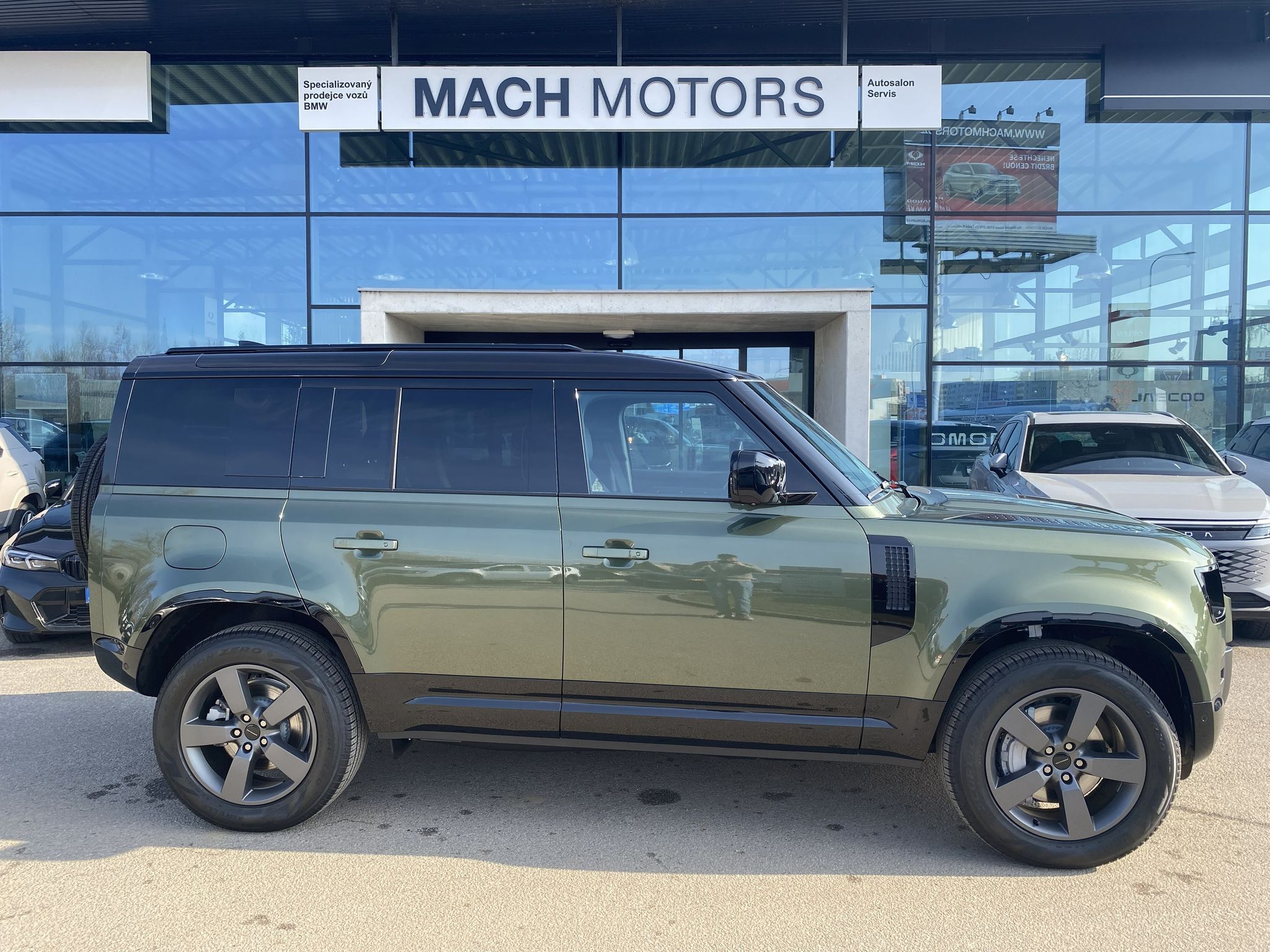 Land Rover Defender, HSE X-Dynamic D350 110 - fotka 5