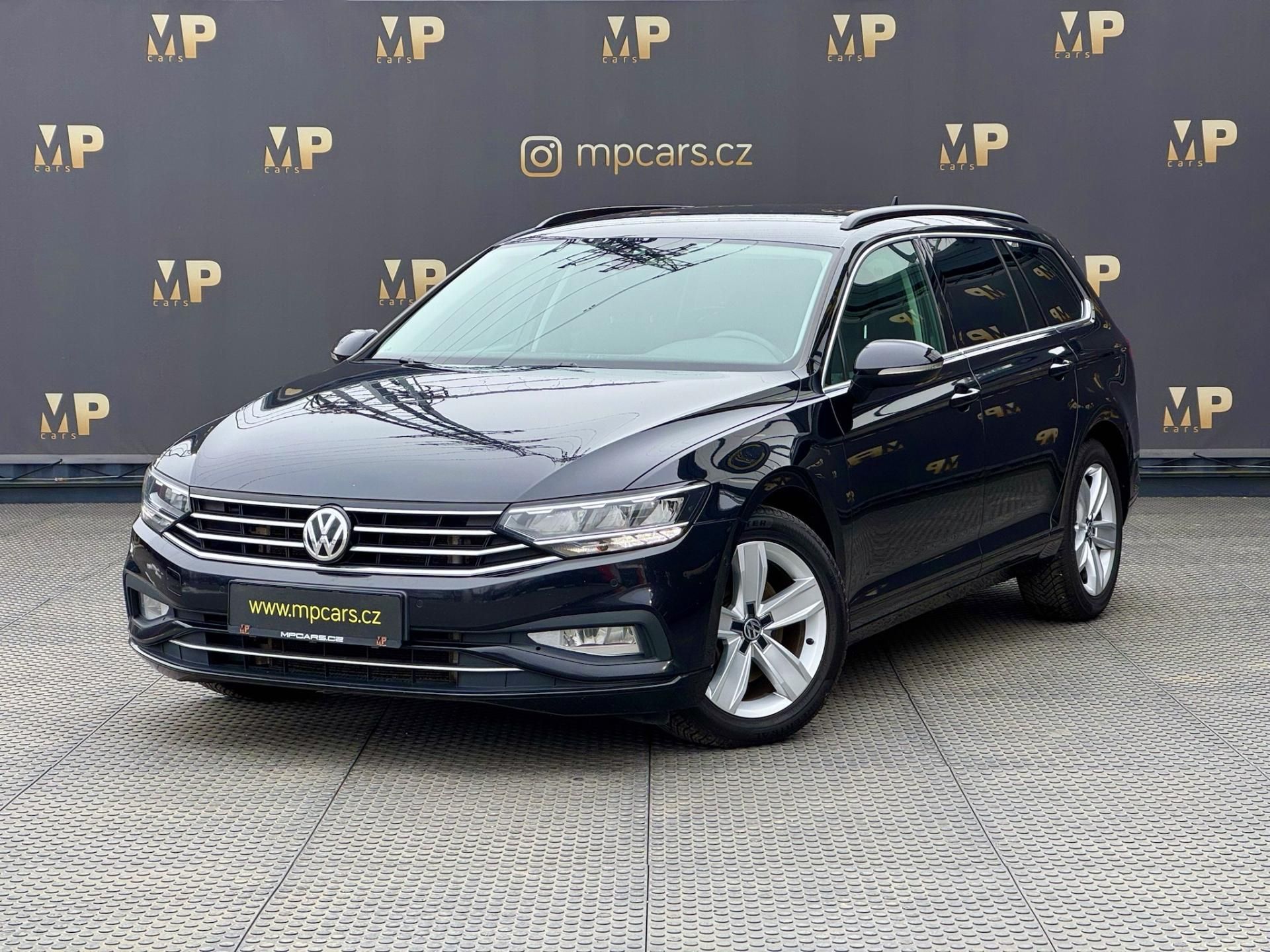 Volkswagen Passat, 2.0TDi 140kW DSG Business, ACC