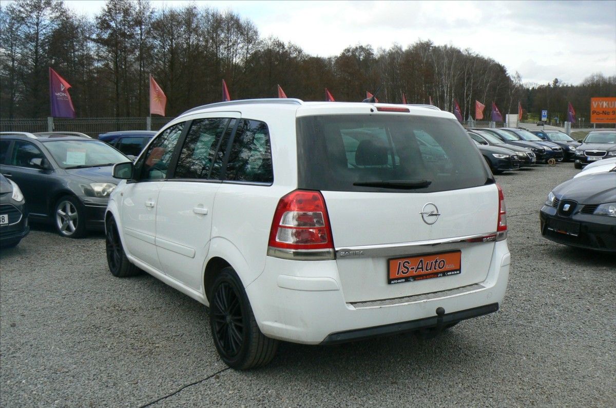 Opel Zafira, 1,9 CDTi -7 míst - fotka 6