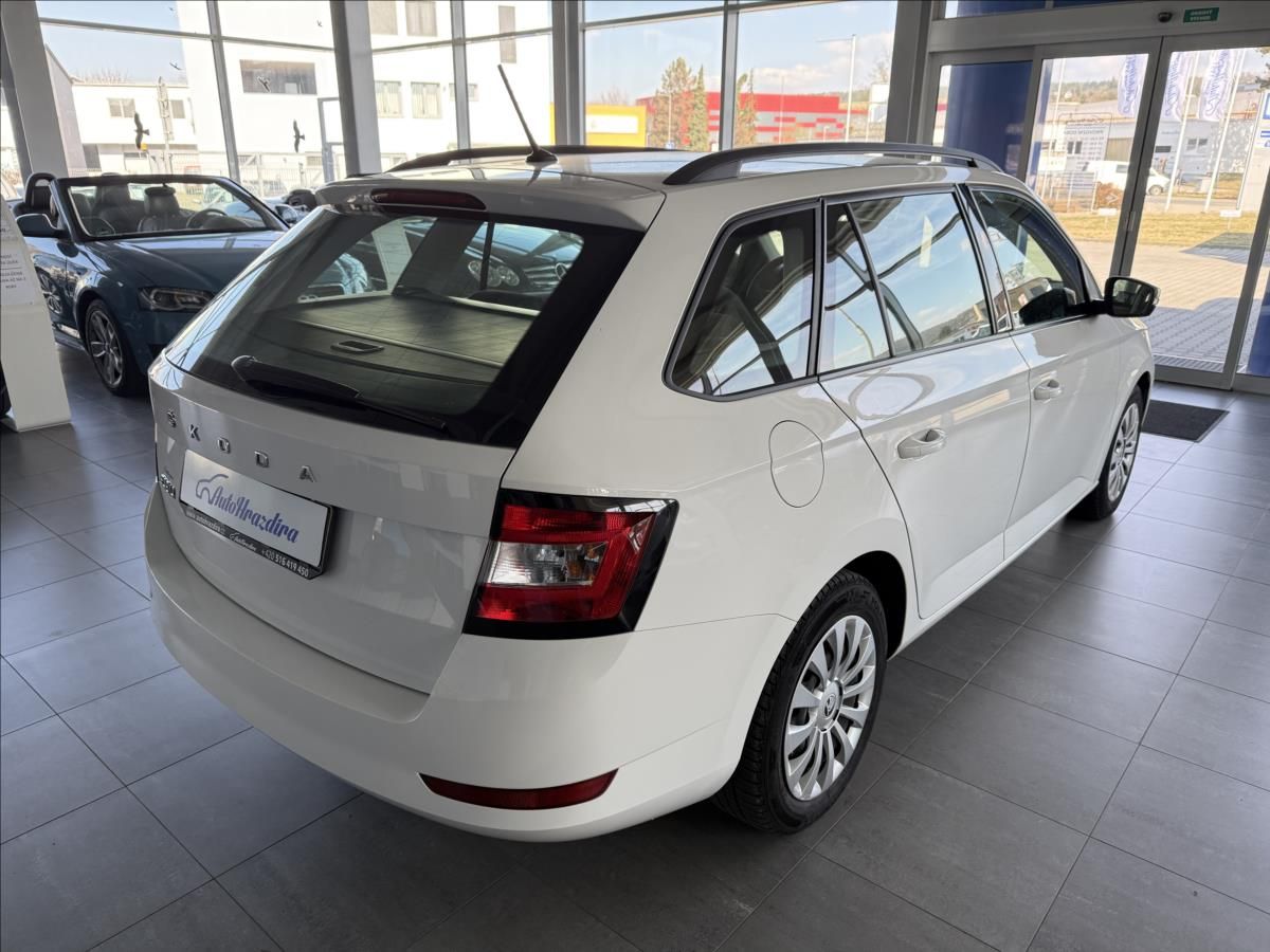 Škoda Fabia, 1,0   TSI 70kW,SERVISKA - fotka 5