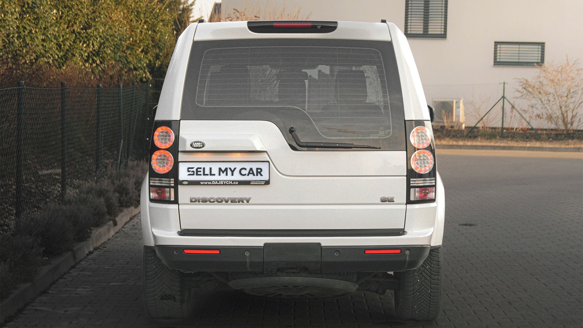 Land Rover Discovery, TDV6 SE 3,0/155kW ČR TZ 1.maj - fotka 6