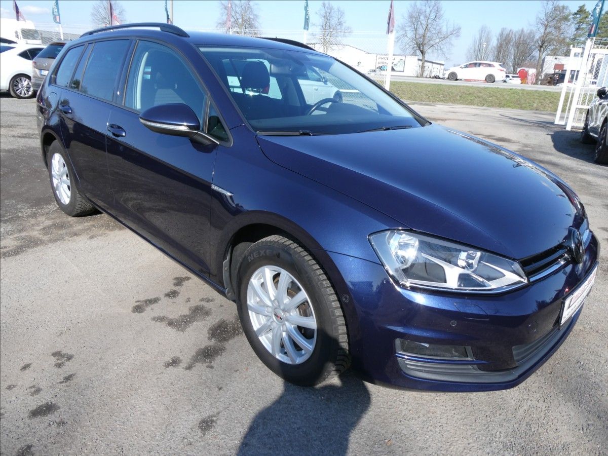 Volkswagen Golf, 1,6 TDi 81kW CUP,2xkola,naviga