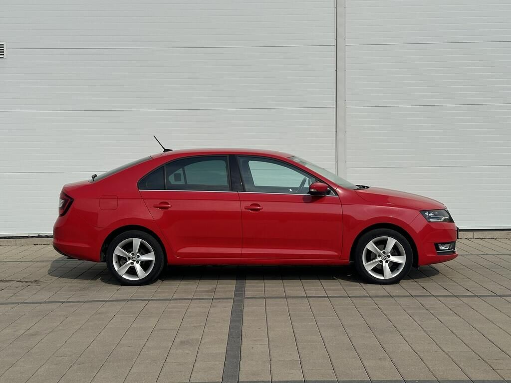 Škoda Rapid, Style 1.0 TSI 70 kW - fotka 4