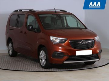 Maxi 1.2 Turbo, 7Míst, Klima