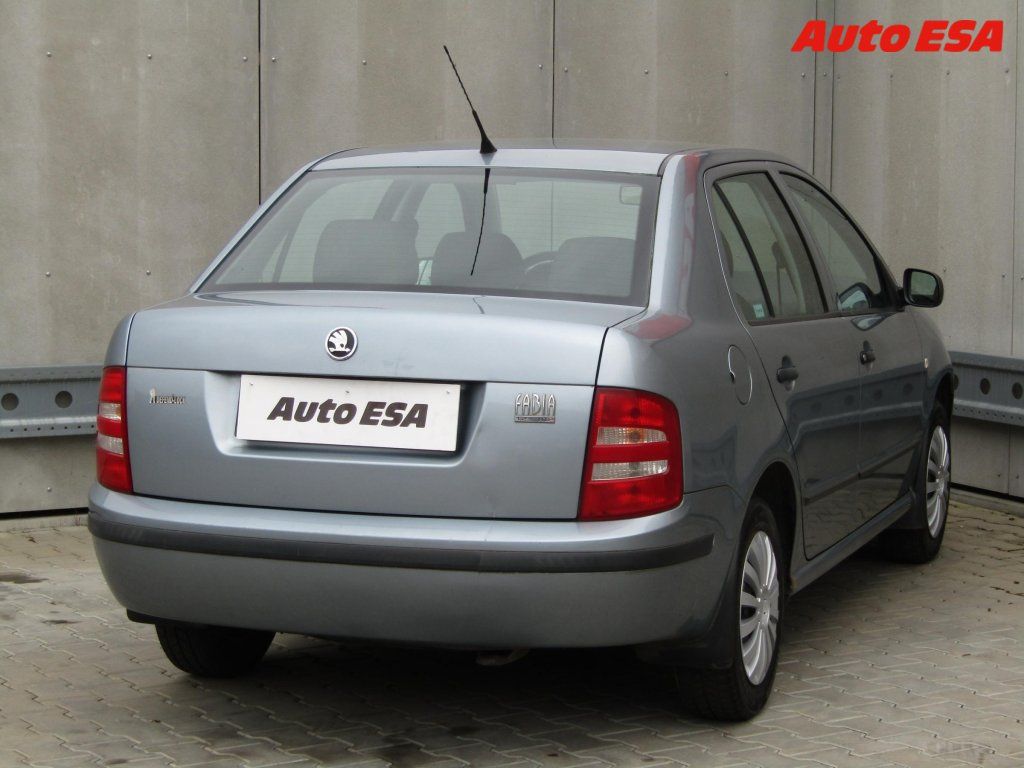 Škoda Fabia, 1.2 i,ČR - fotka 4