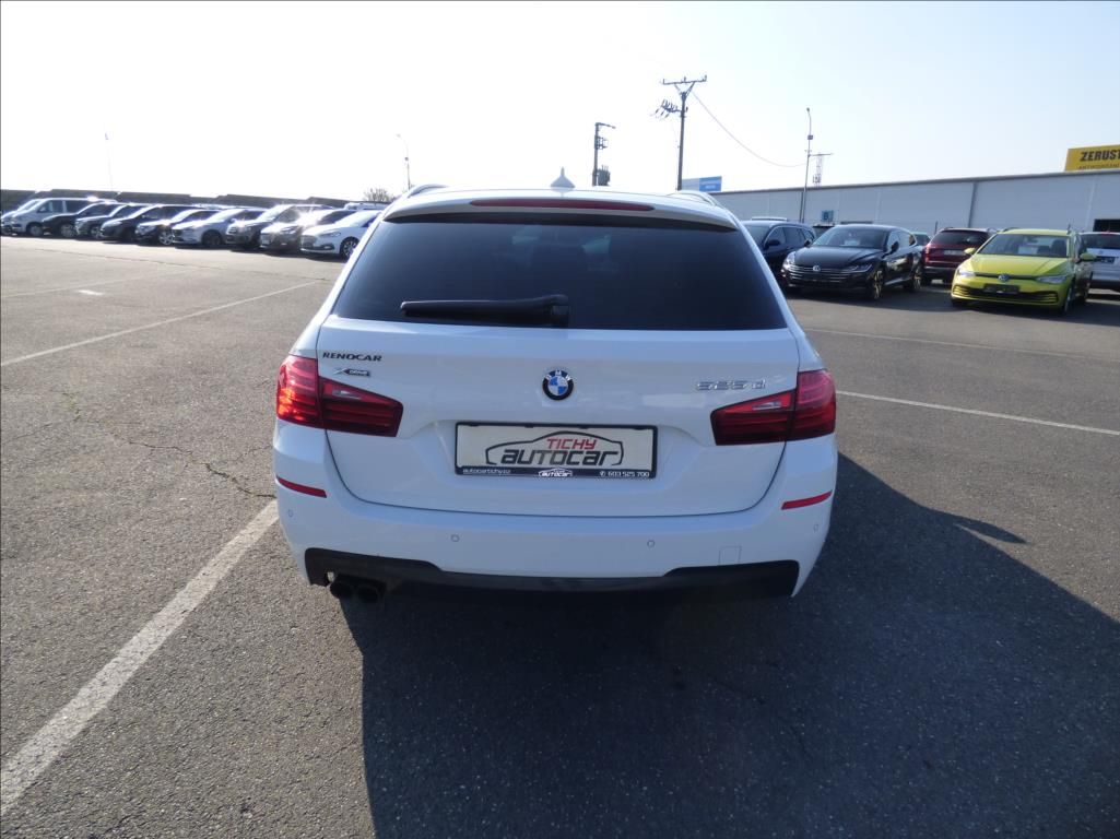 BMW Řada 5, 2,0 525xd  M-Paket - fotka 5