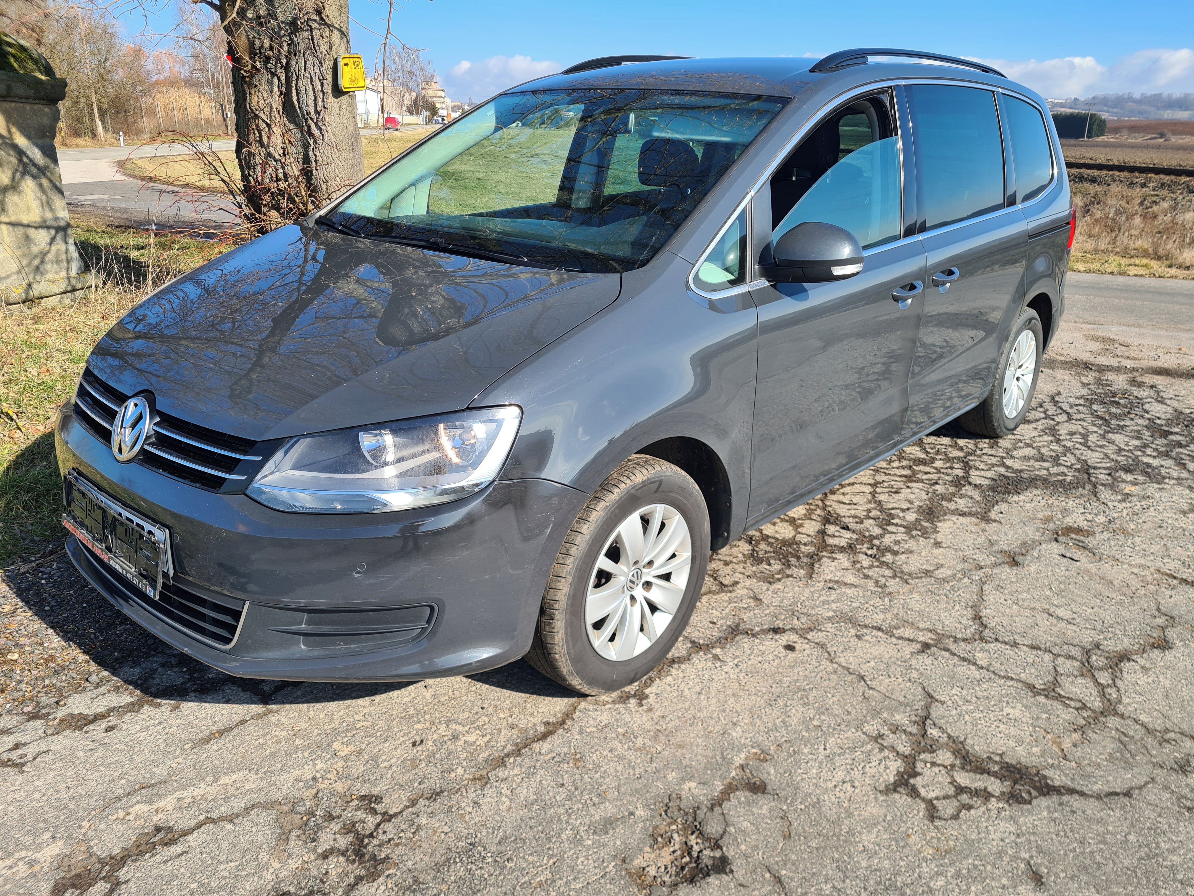 Volkswagen Sharan, 2.0 TDi_103 kW 7 míst