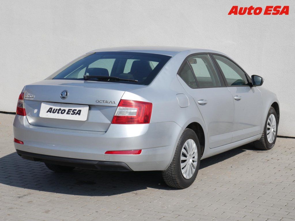 Škoda Octavia, 1.6TDI,AC,temp,STK2/28 - fotka 4
