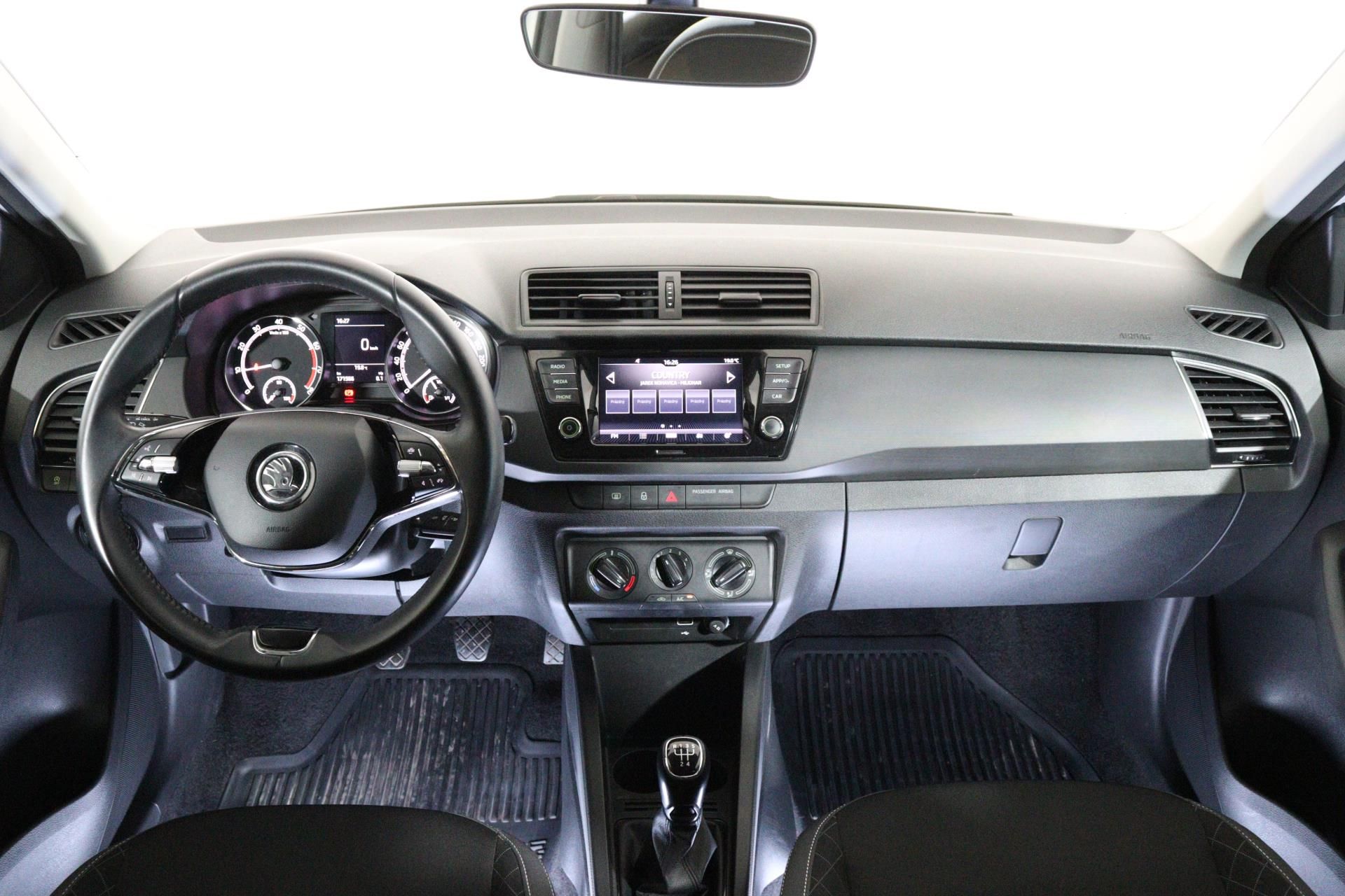 Škoda Fabia, COMBI AMBITION 1,0 TSI 70 kW - fotka 5