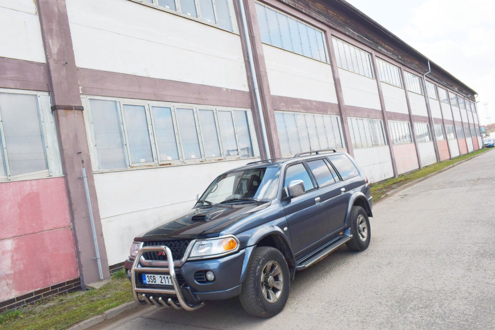 Mitsubishi Pajero Sport, 2.5TD/TAŽNÉ/FACELIFT/AUT-KLIMA - fotka 2