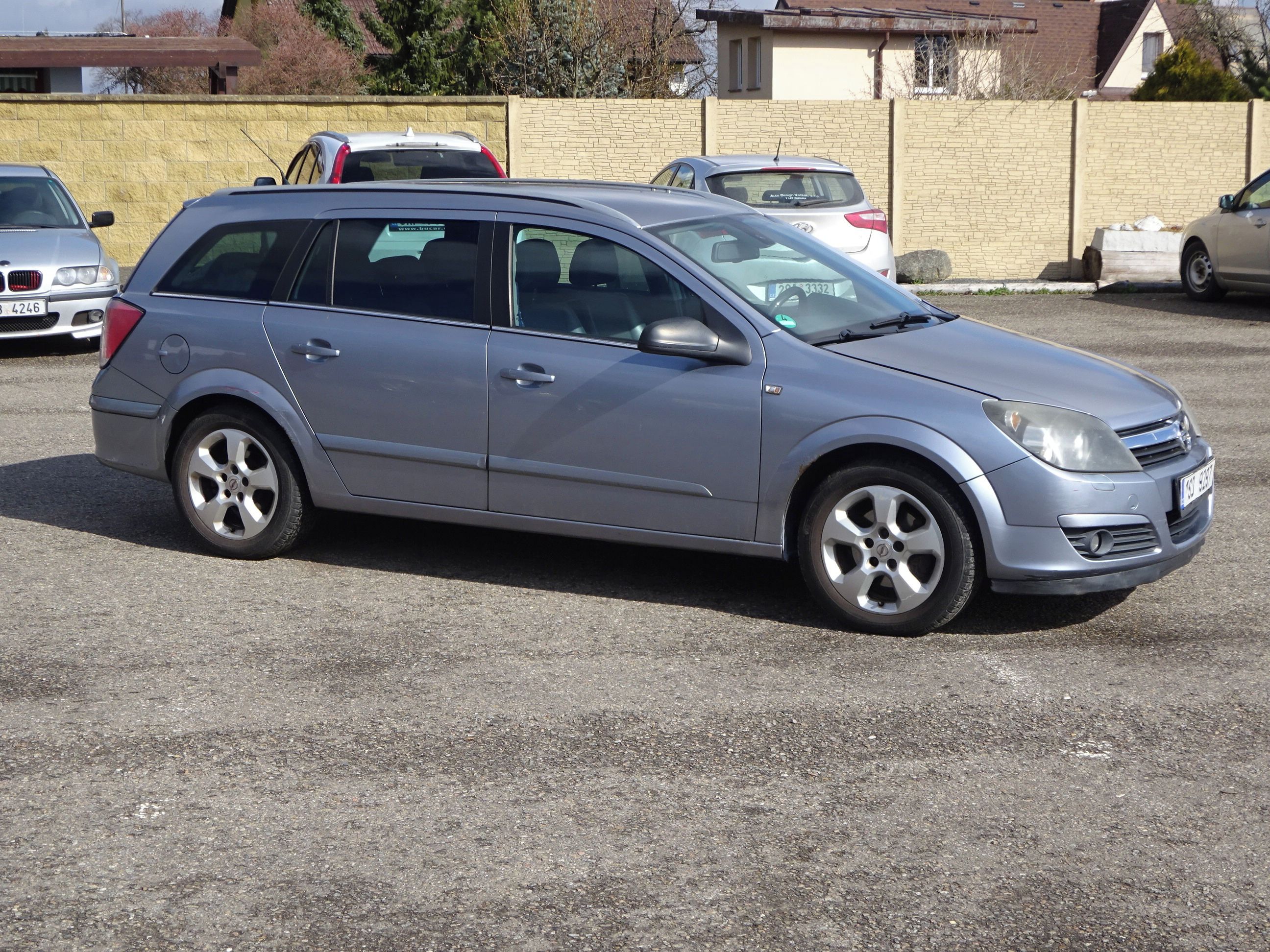 Opel Astra, 1.8i (92 KW) - fotka 2