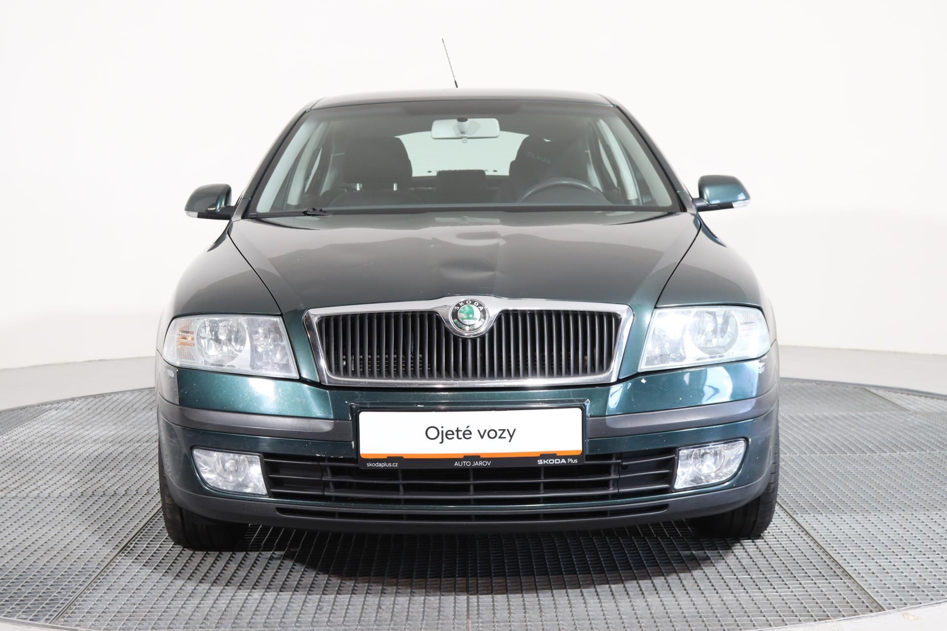 Škoda Octavia, ELEGANCE 1,9 TDI PD 77 kW - fotka 4