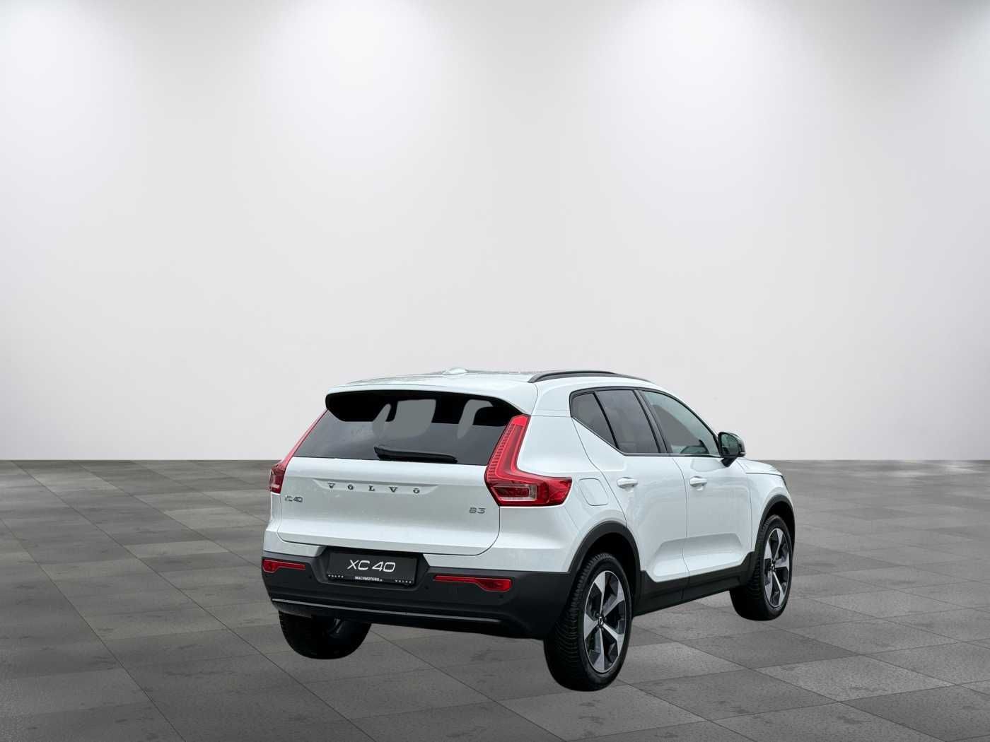 Volvo XC40, B3 FWD PLUS DARK,HARMAN KARDON - fotka 5