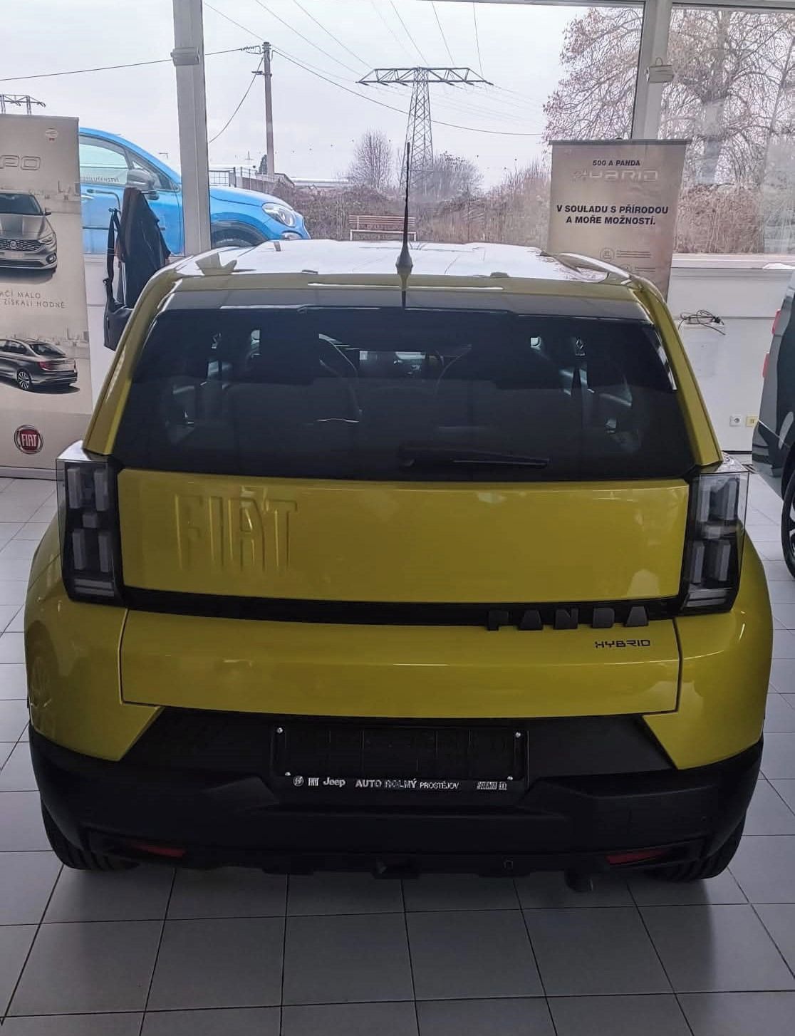 Fiat Grande Panda, ICON 1.2 TurboHybrid 110k eDC6 - fotka 3
