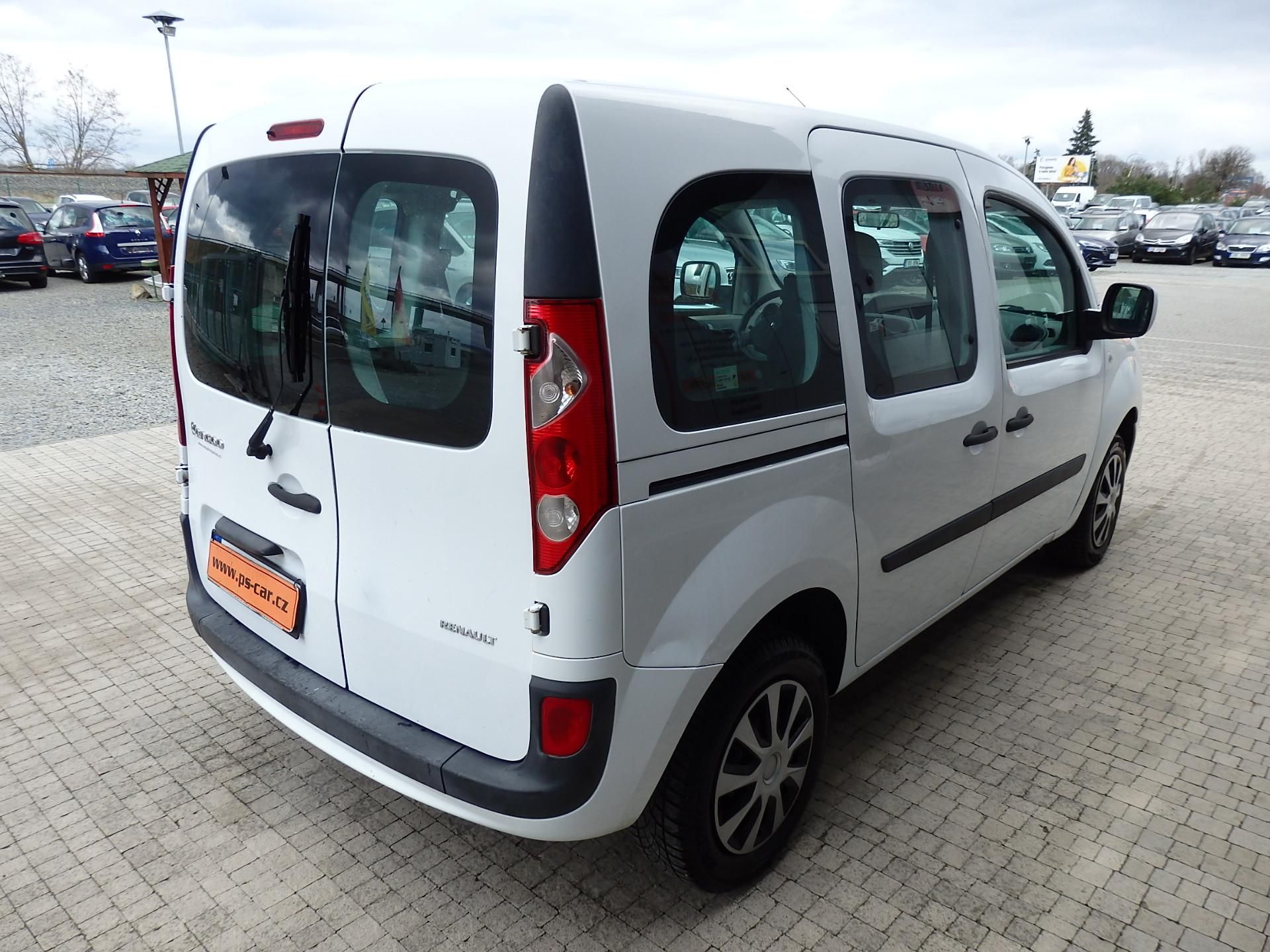 Renault Kangoo, 1.6i 64 kW, 2x AIRBAG, ABS - fotka 4