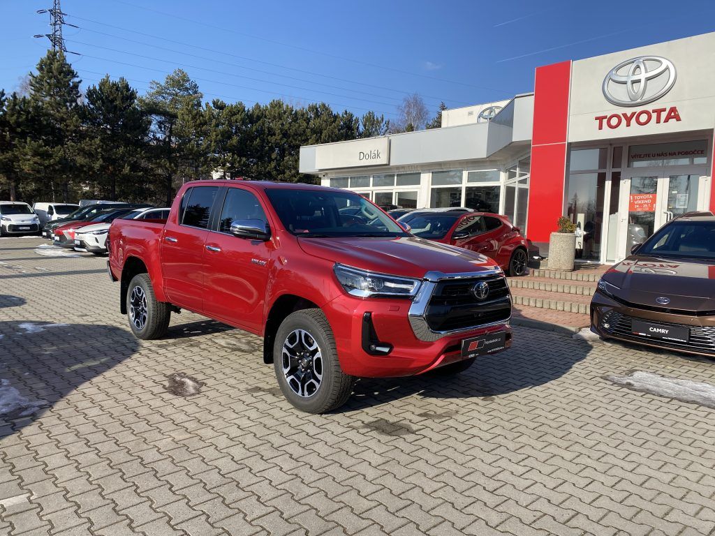 Toyota Hilux, 2,8 Diesel 6AT Executive