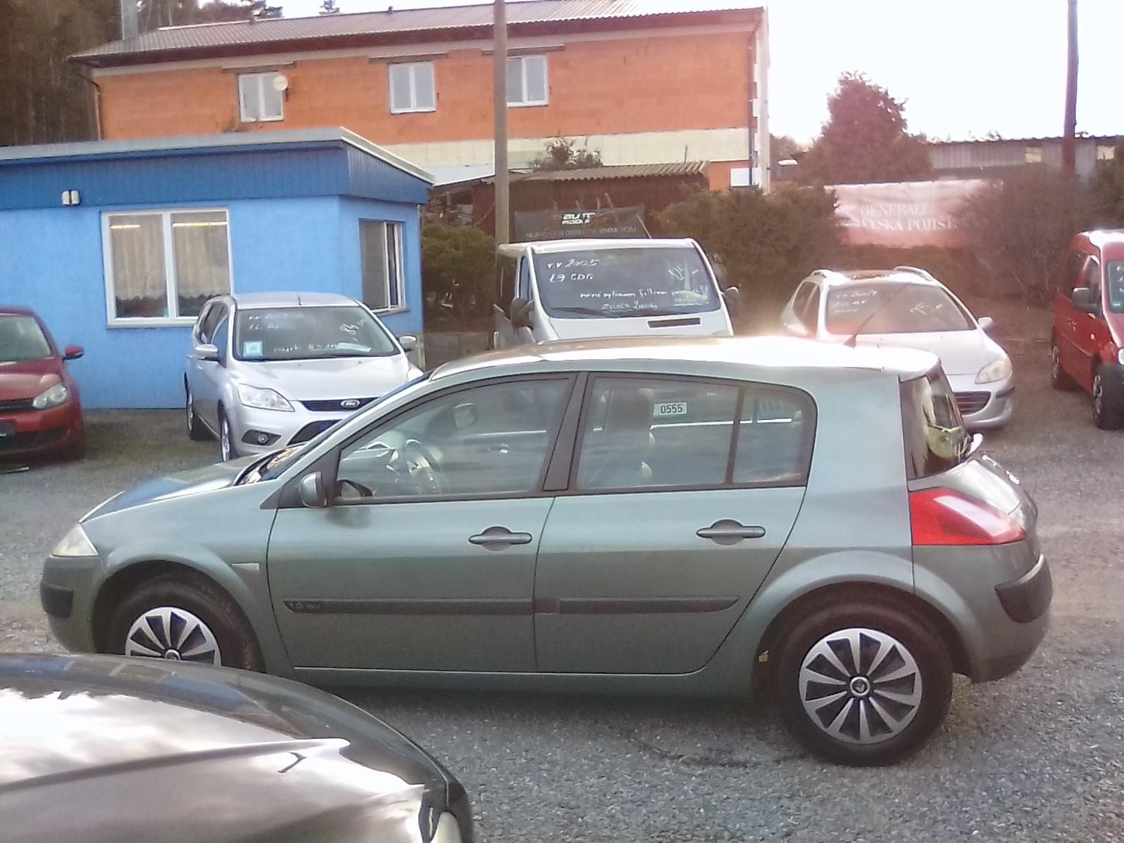 Renault Mégane, 1.6i 16V nové v ČR - fotka 5