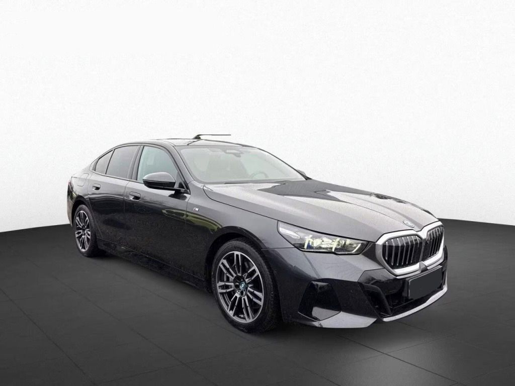 BMW Řada 5, 550 e xDrive M Sport*Kůže*Navi - fotka 3