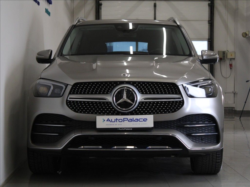 Mercedes-Benz GLE, 2,0 300d 4M AMG Tažné 1.maj.ČR - fotka 2