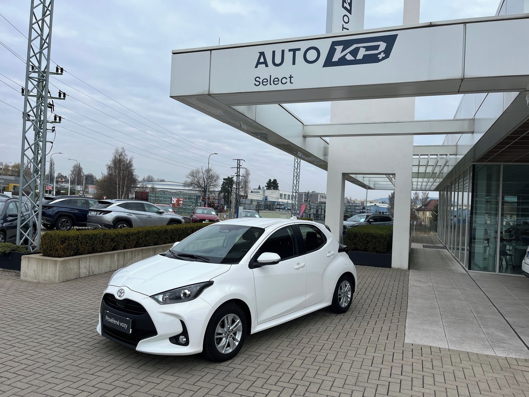 Toyota Yaris, 1.5 Hybrid e-CVT Comfort