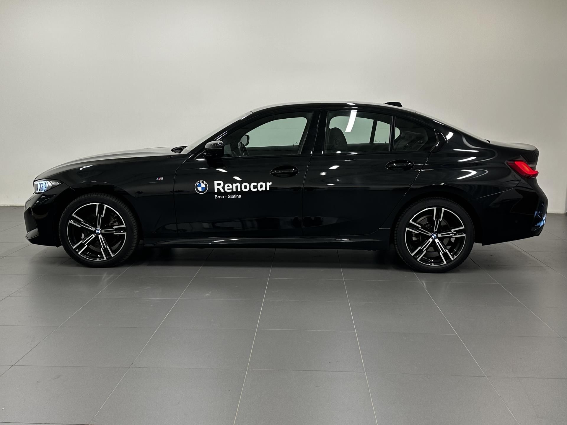 BMW Řada 3, 320d xDrive sedan - fotka 2
