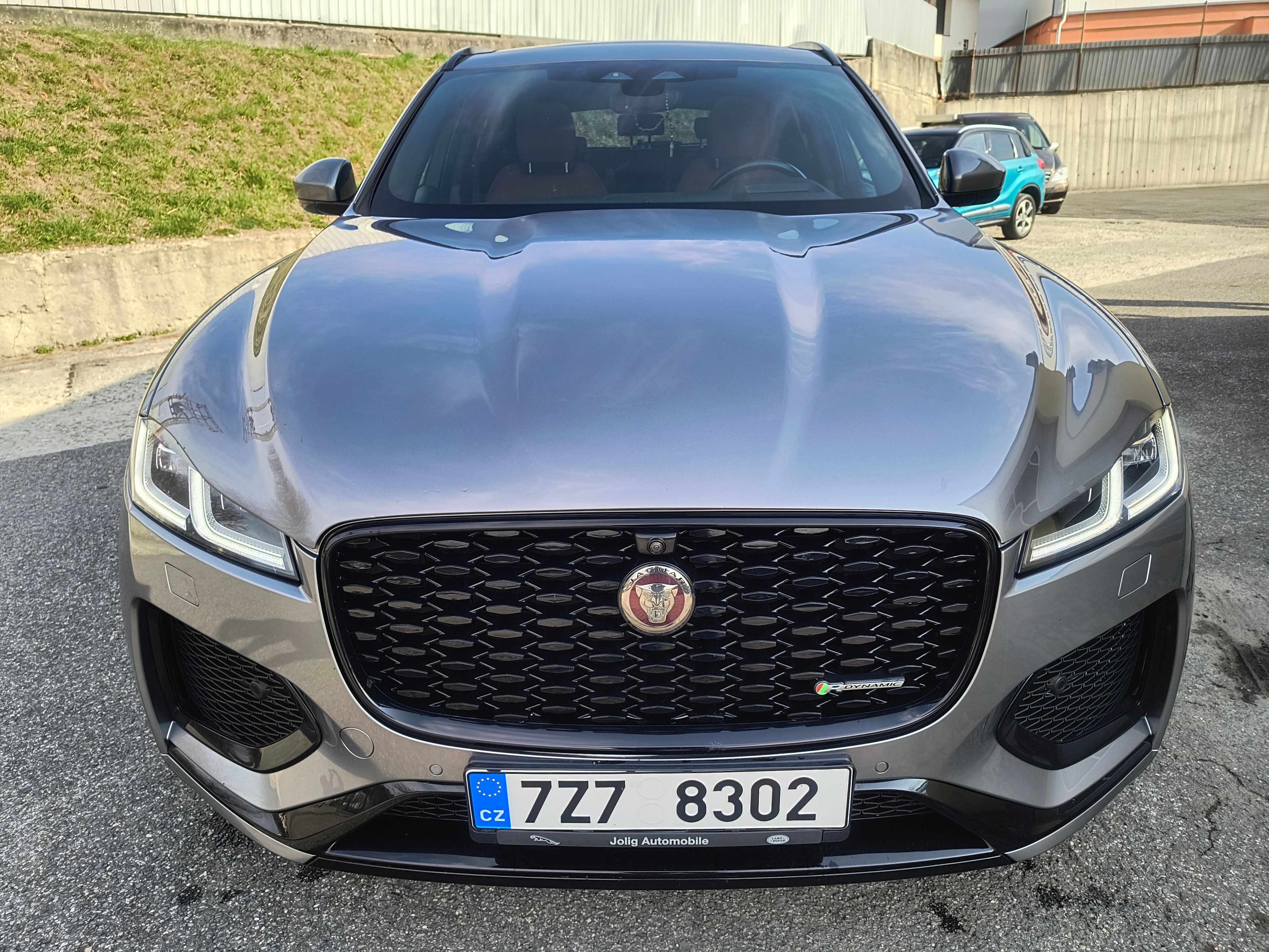 Jaguar F-Pace, D300 AWD R -DINAMIC SE AUTOMAT