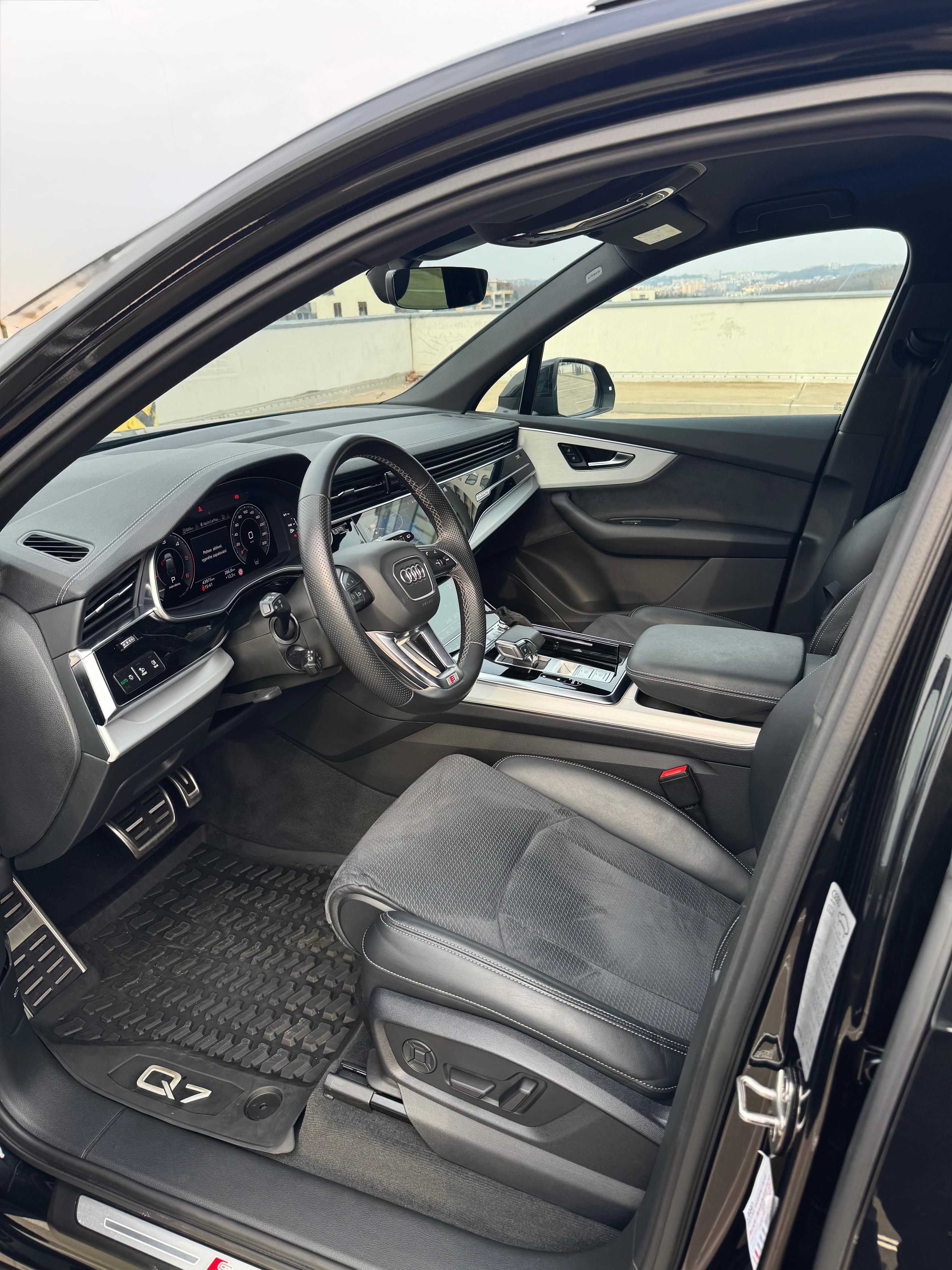 Audi Q7 - fotka 5