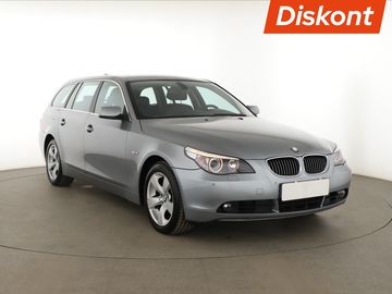 530d, Automat, Navi