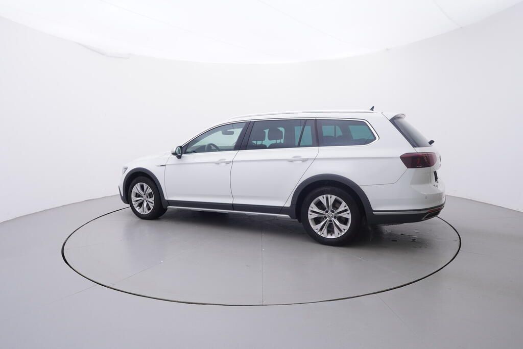Volkswagen Passat, 2.0 TSI 200 kW - fotka 3