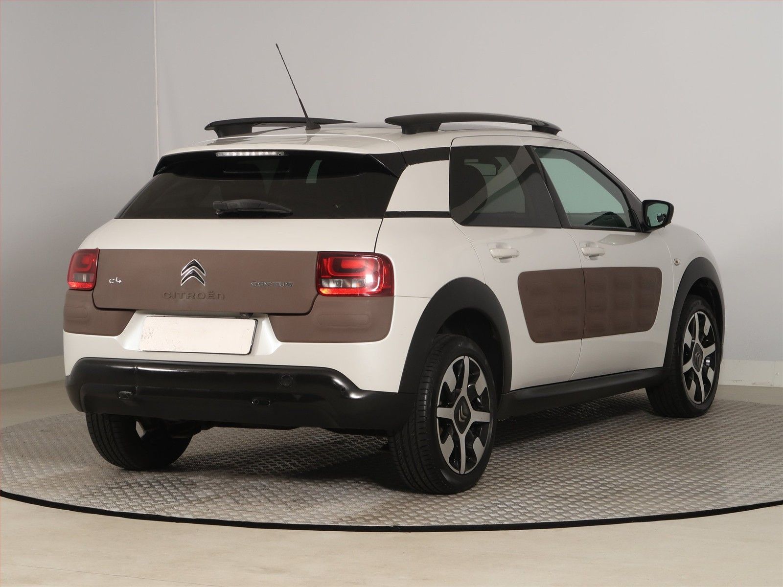 Citroën C4 Cactus, 1.2 PureTech, NOVÁ CENA - fotka 5
